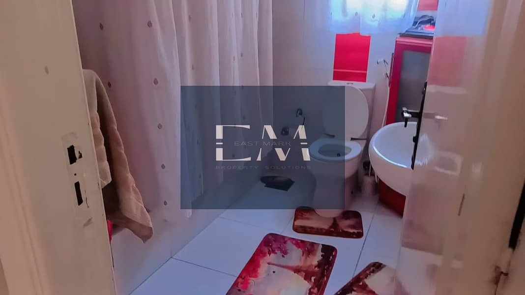 6 27f8fe23-c7c6-4f00-919a-513d2b582871. jpg