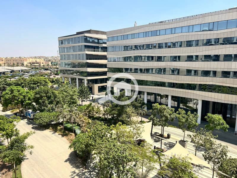 6 FB_IMG_1759410053188. jpg