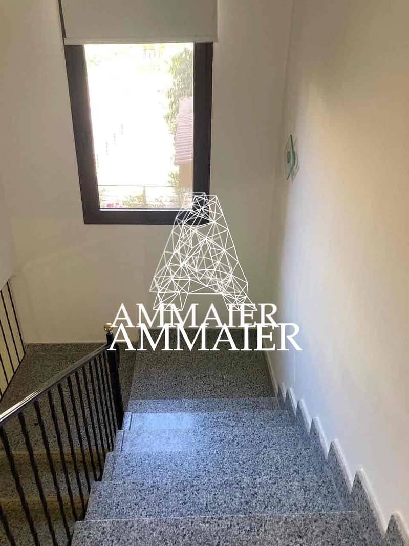 7 3561452b-6f3f-42e2-ba76-ccbb71caa0aa. jpg