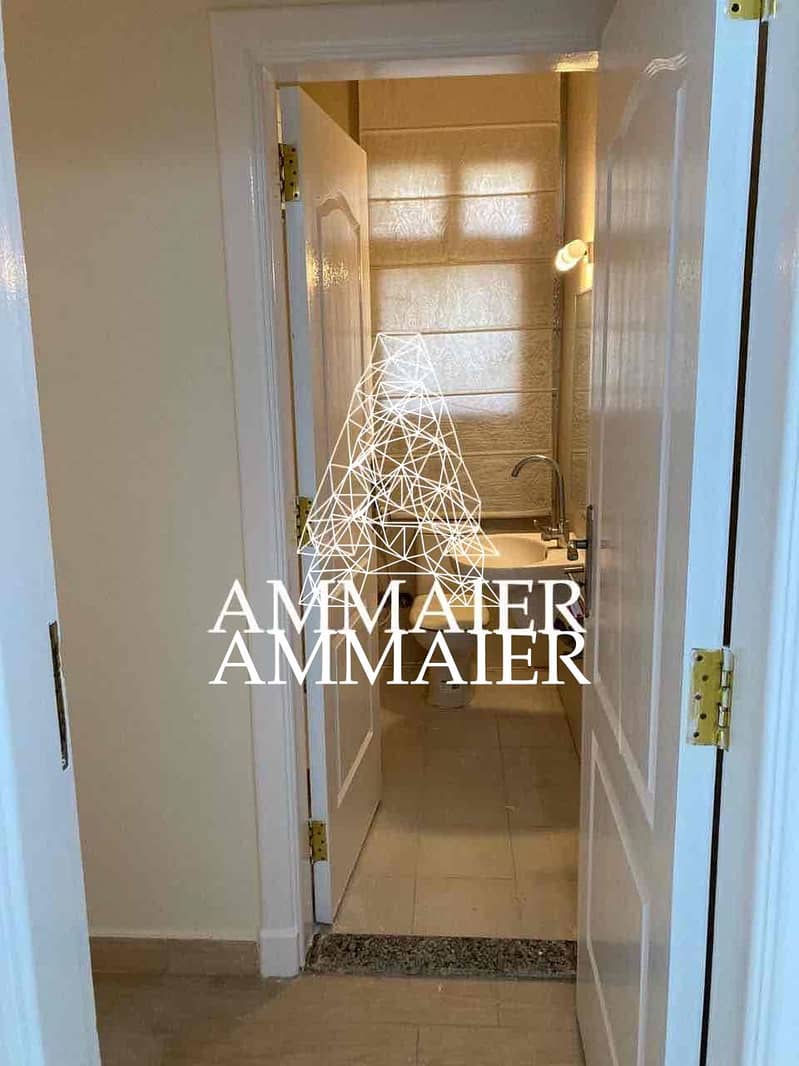 8 3d767221-c9d0-401c-b982-65acd57f5ecf. jpg