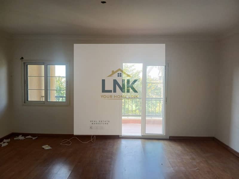 12 73640c96-33e4-44f7-b9f2-a834e93b84a5. jpg