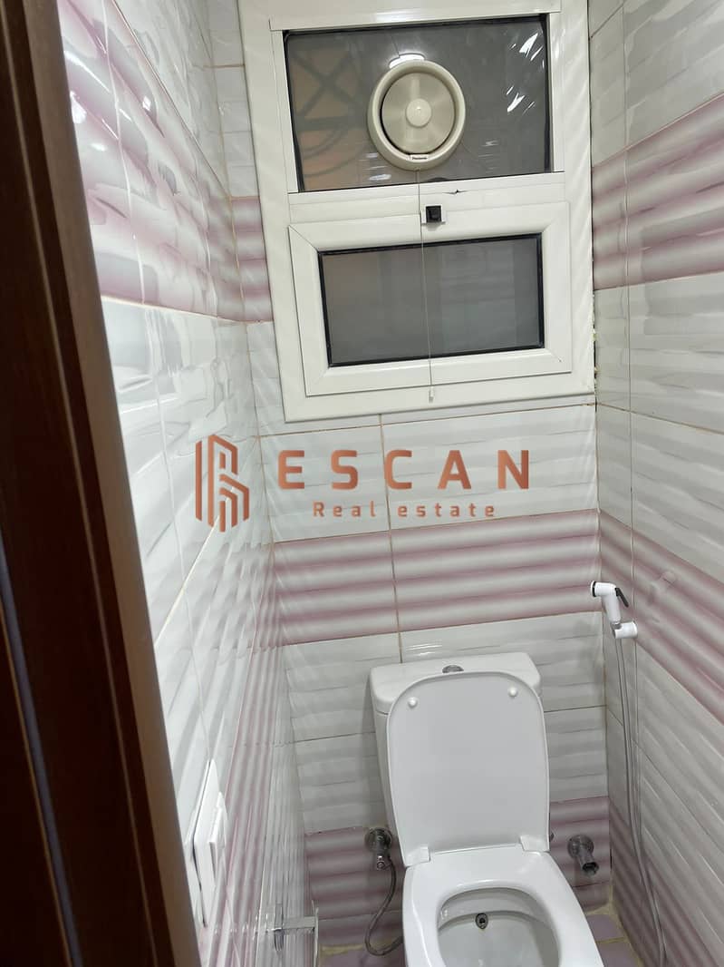 20 716d230a-99d8-41ee-a8b6-c2effd8d70b8. jpeg