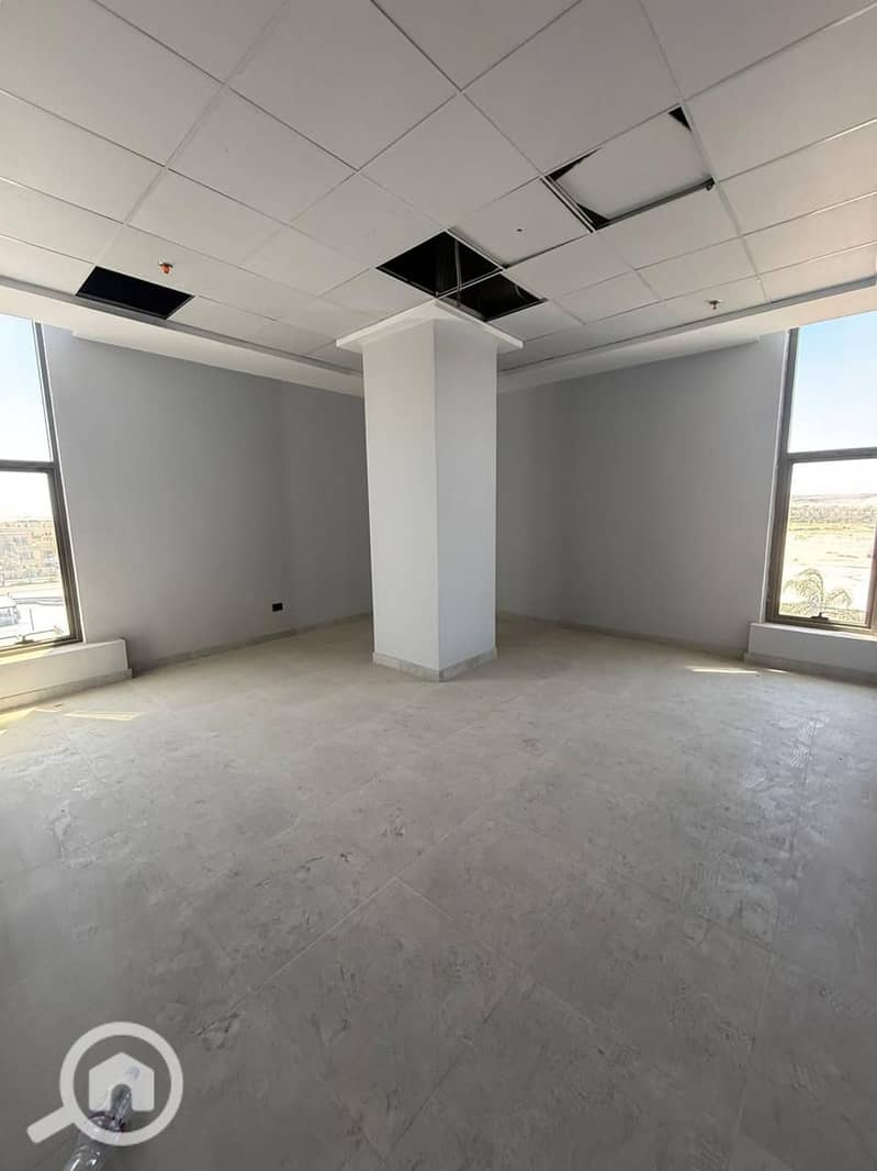 2 2d3adba0-0ff3-4b8a-ad99-a459aae14b5f. jpg