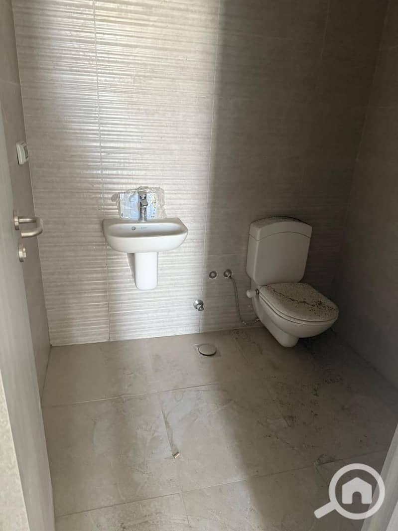 3 3a629be5-0d84-4d72-a23d-e595bb1d879d. jpg