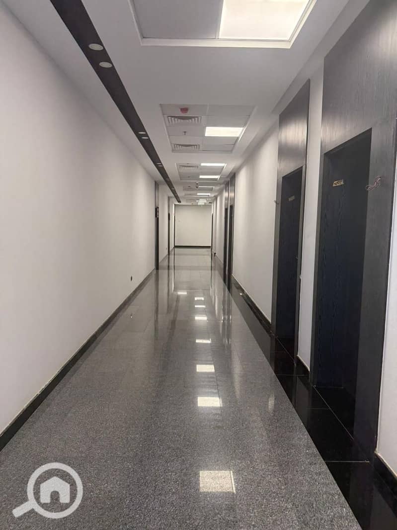 7 269eff1a-c271-4484-9caf-ec6cb18e6719. jpg