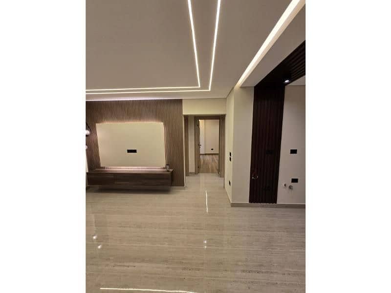 4 WhatsApp Image 2026-01-18 at 10.30. 36 AM (2). jpg