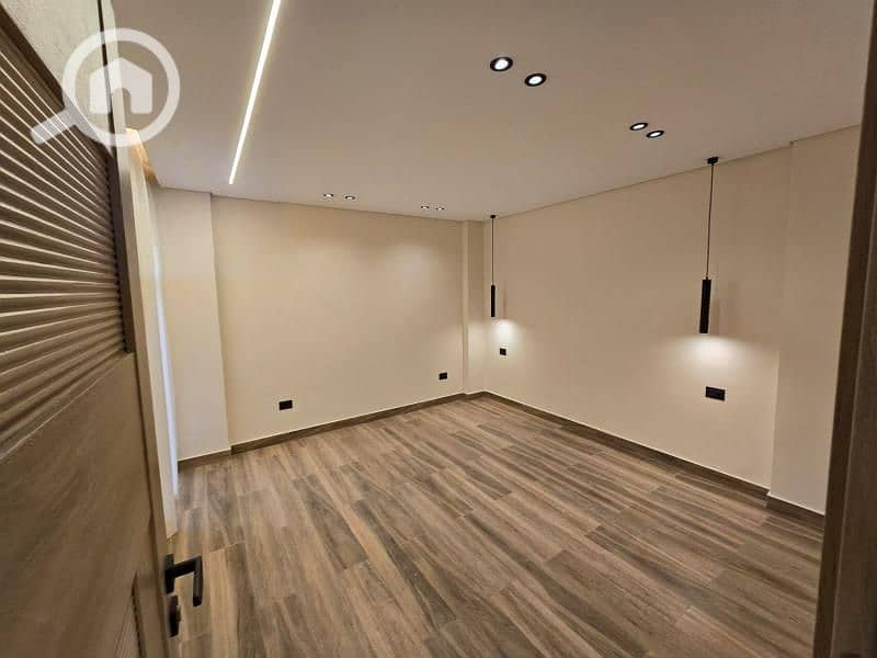 10 WhatsApp Image 2026-01-18 at 10.30. 38 AM (2). jpg