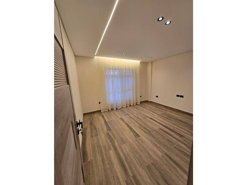 15 WhatsApp Image 2026-01-18 at 10.30. 40 AM. jpg