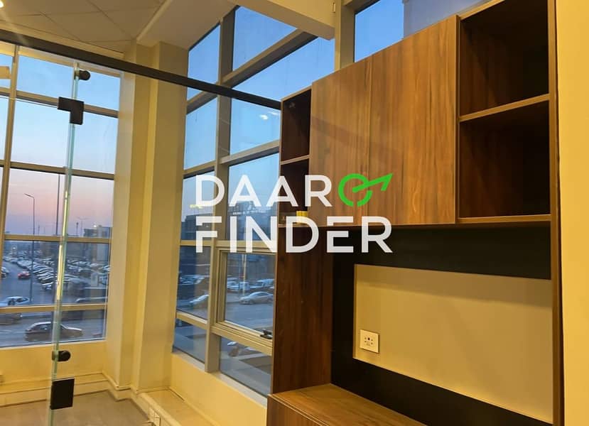 6 cc6d2f94-002f-4bab-b8fb-07d3f9c8aaed. jpg