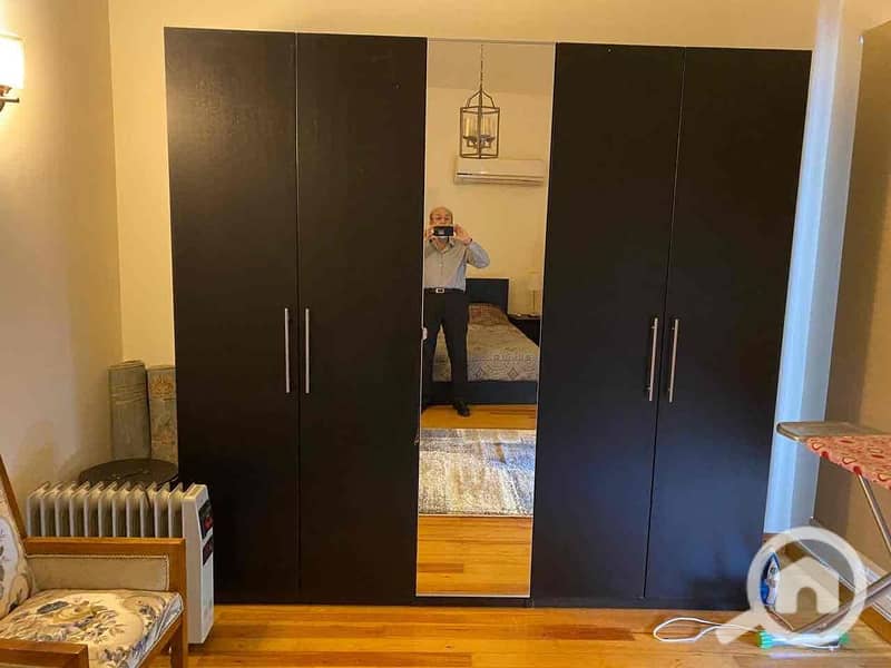 14 75e32c3e-dd00-4950-a14e-bd5021f6ebde. jpg