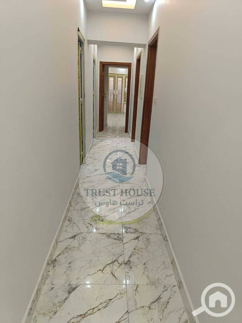 10 WhatsApp Image 2025-12-22 at 01.00. 15 (6). jpeg