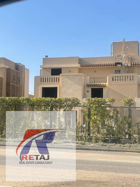 2 00b806ea-391c-4fb6-94df-c6d9c48df1da. jpg