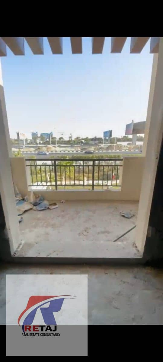 8 b231858d-e8fe-46aa-b1be-a3a8c7cefd29. jpg