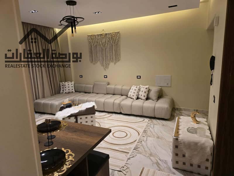 2 0f7bde44-efc1-46a0-b341-f3766ecc64b1. jpg