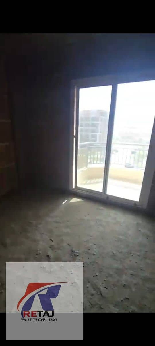 9 90df0005-097a-49a7-9471-bfaf6df24ea2. jpg