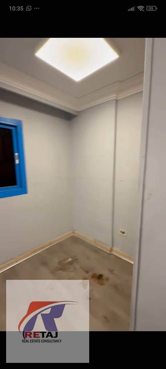 16 f148c3b7-0b5e-4b6d-bf5a-ab78c1c9d2c1. jpg