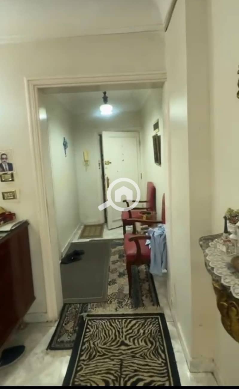 4 2c8ced3e-ed71-4b6c-ae07-b809e046fe74. jpg