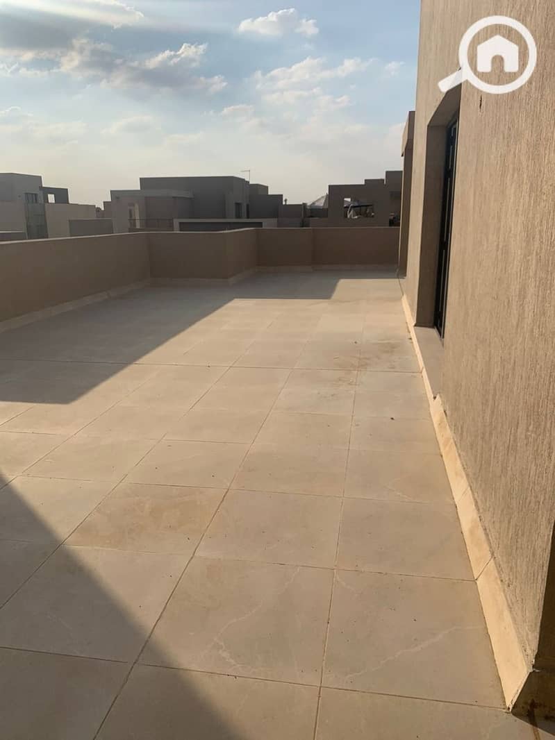 5 788b6c0e-3436-4937-b470-749257fe0a93. jpg