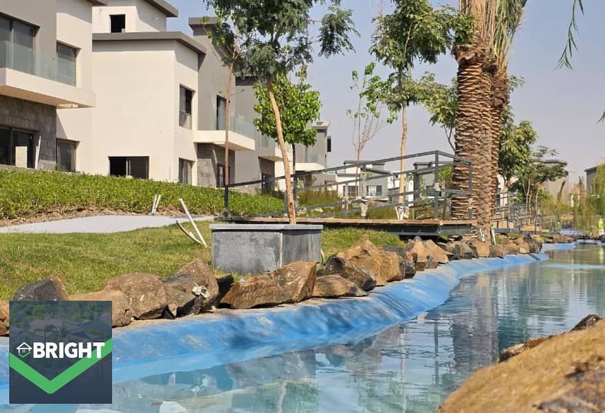 10 859ea9b1-90f5-4ccc-bed1-136ab25cd742. jpg