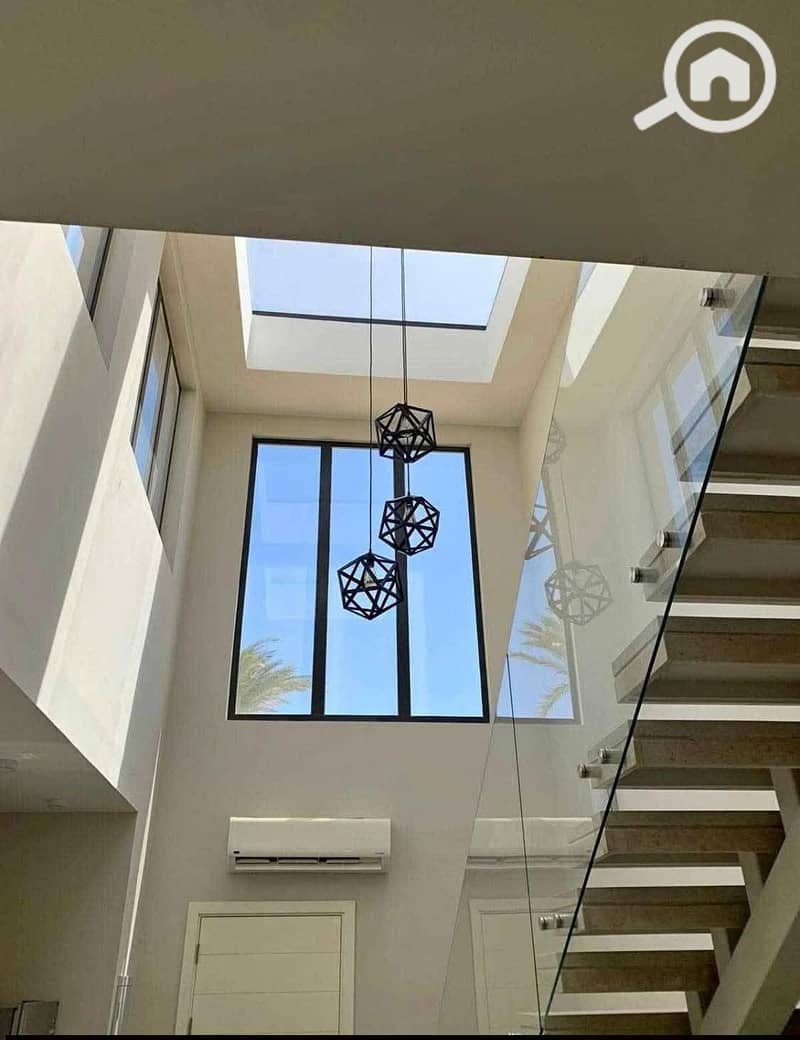 9 615494472_122160311126699207_3181870106617122645_n. jpg