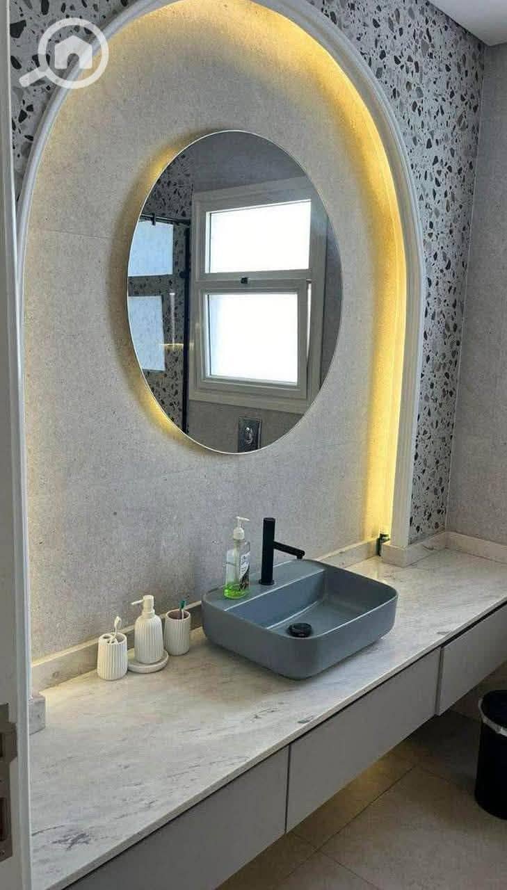 6 FB_IMG_1744392189033. jpg