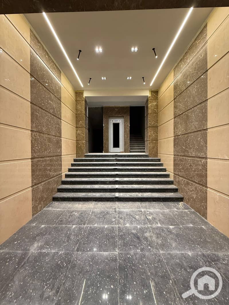 82379959-4ce8-4496-80fd-75a1c398a19c. jpeg 82379959-4ce8-4496-80fd-75a1c398a19c. jpeg