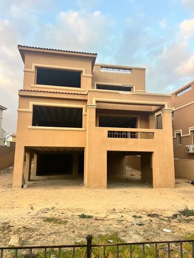 فیلا 8 غرف نوم للبيع في القاهرة الجديدة، القاهرة - ستاند الون ٦٥٠ متر قطاميه جاردنز