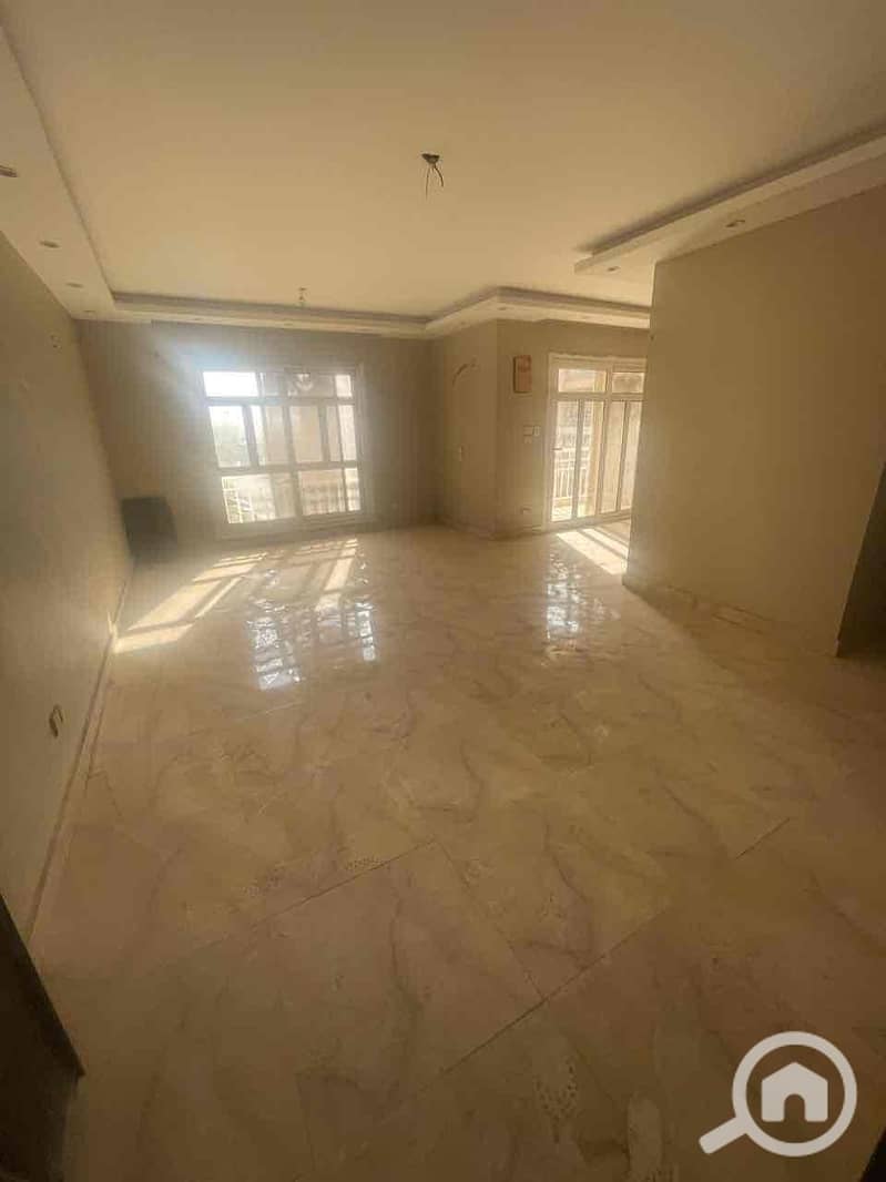 2 0de500fa-d67c-4211-8b99-55264ca93117. jpg