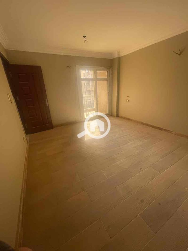 8 0d71763d-ccbc-461b-acb2-e272a1f3849d. jpg