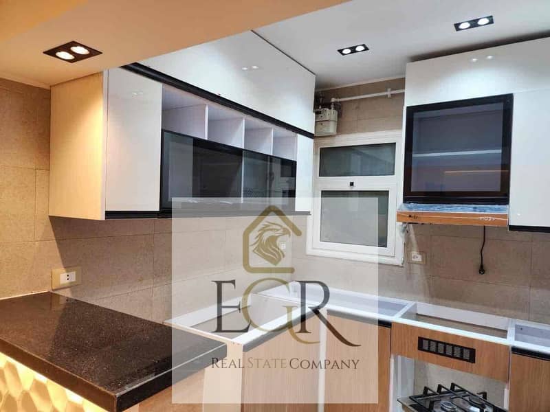 6 679091d7-9b18-4465-a786-6089d7562e28. jpg