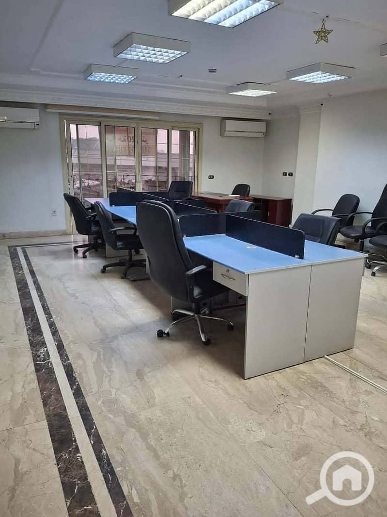 4 Messenger_creation_06A9CCDB-810F-4E44-A2B9-0879C0D1D392. jpeg