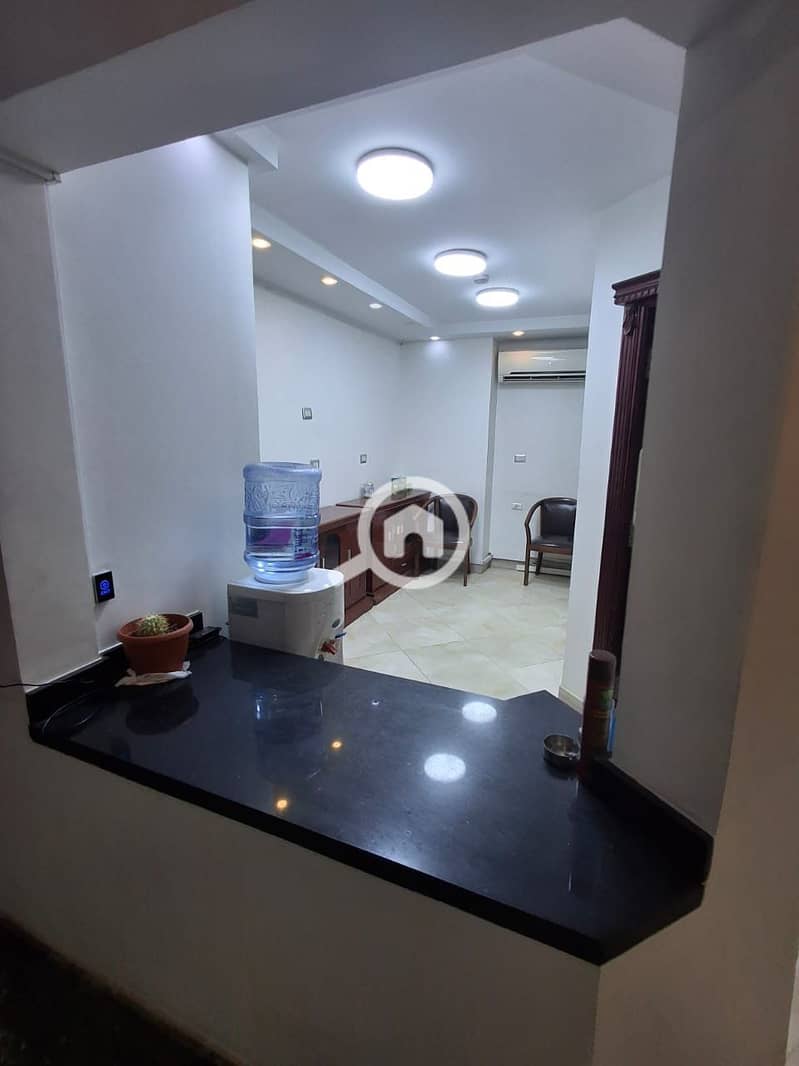 5 Messenger_creation_22D56DF1-E820-46C3-B21E-6803ED647F46. jpeg