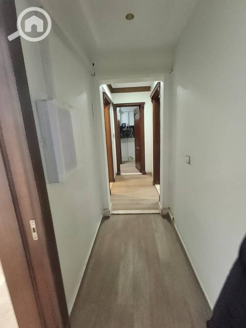 12 Messenger_creation_4A427D4B-6F0D-4E5A-915C-4A2F1EF1C944. jpeg