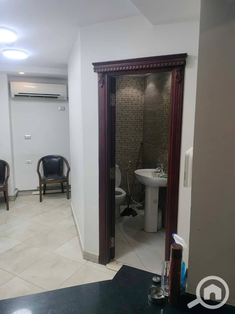 19 Messenger_creation_AE5E5E63-AE3E-4211-868B-1BC5FEE3BDEC. jpeg