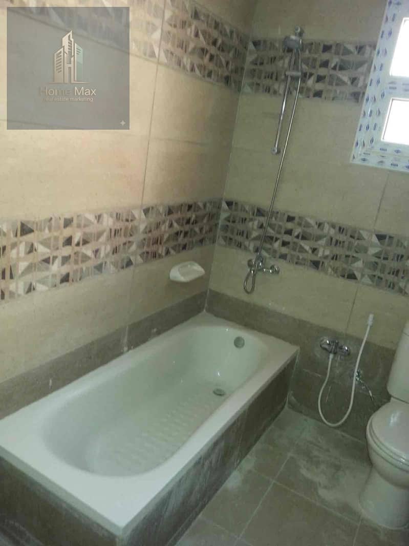 5 cf4569fc-b12b-45d7-b721-00d554a6288f. jpg