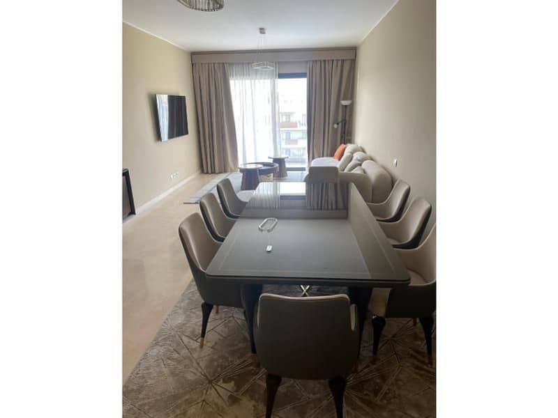 9 203e3df2-21e3-4021-bacb-0a72916951a8. jpg