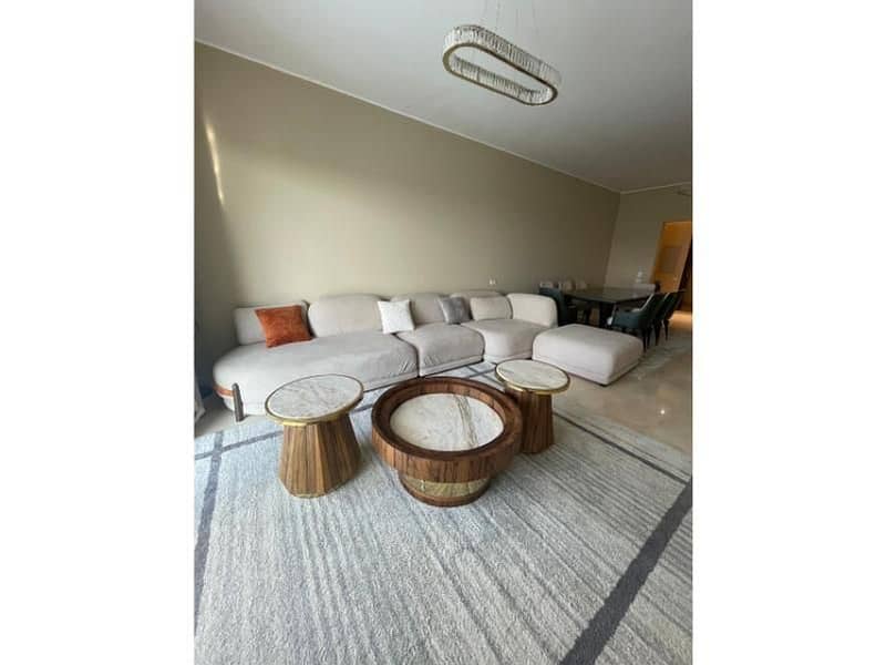 12 6372ff3c-151c-4235-b0a5-8858ef02d903. jpg