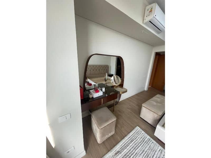 15 df5bef0d-0cab-4c83-89f0-9f7b78b14d03. jpg