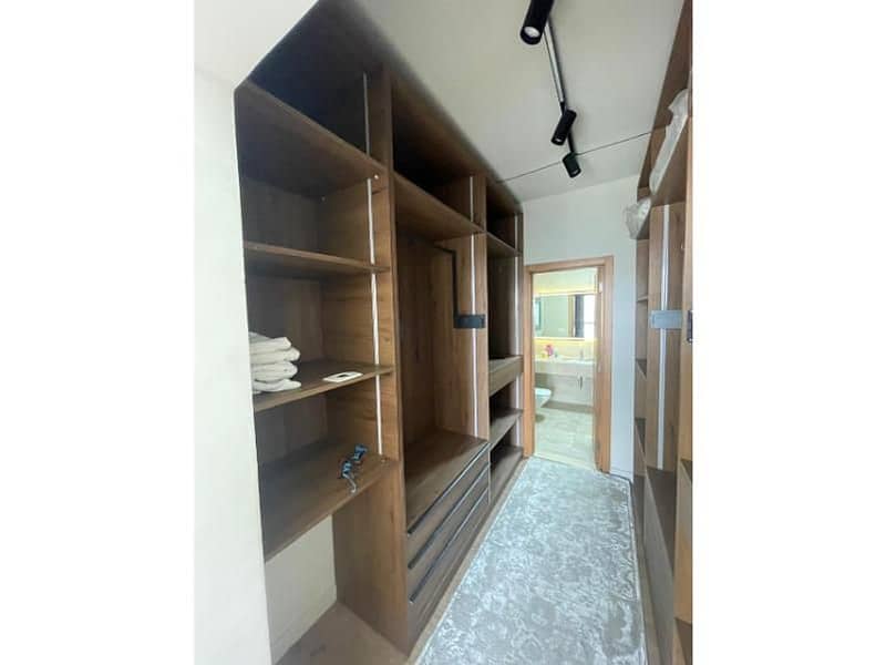 16 df84209c-51a9-4150-b724-461254980568. jpg