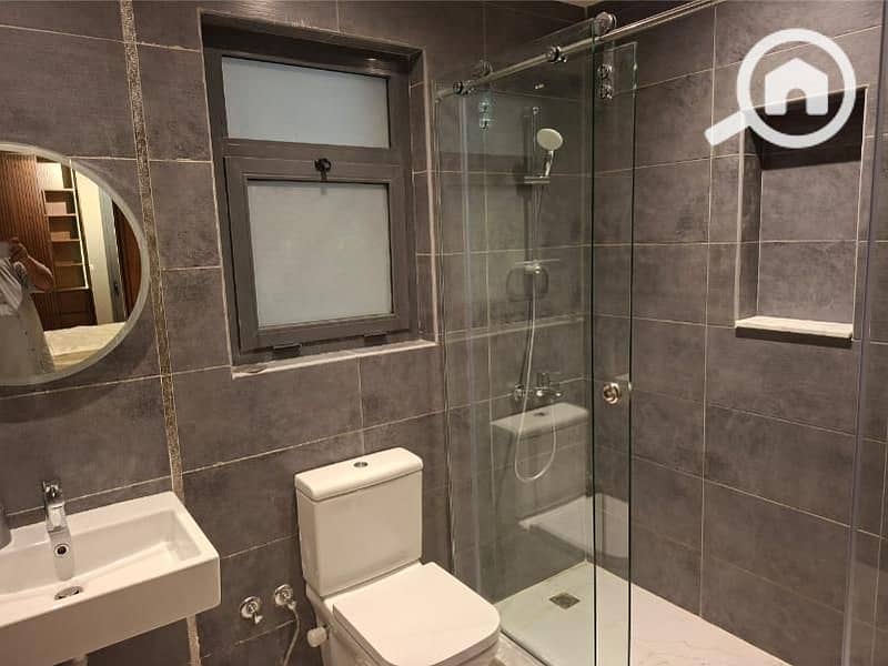 5 9cfe5d4b-08d8-4221-883b-b3322bd63332. jpg