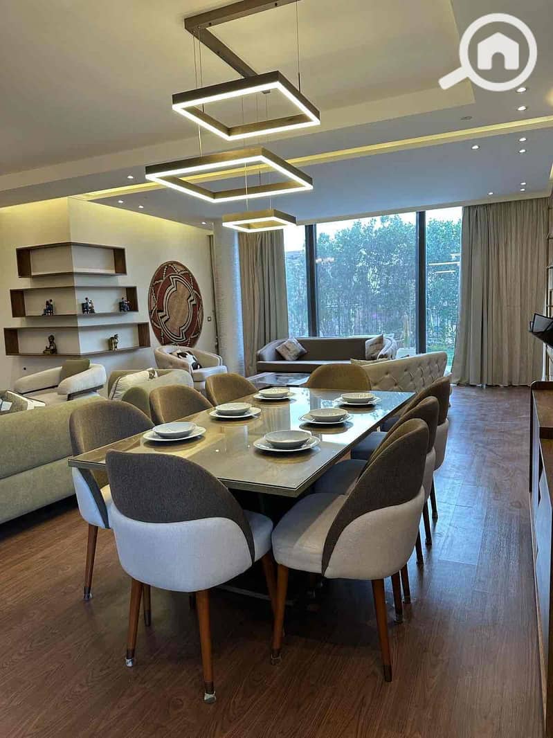 2 50f64c3c-10fb-4cb7-a21e-7005a6b6b2b0. jpg