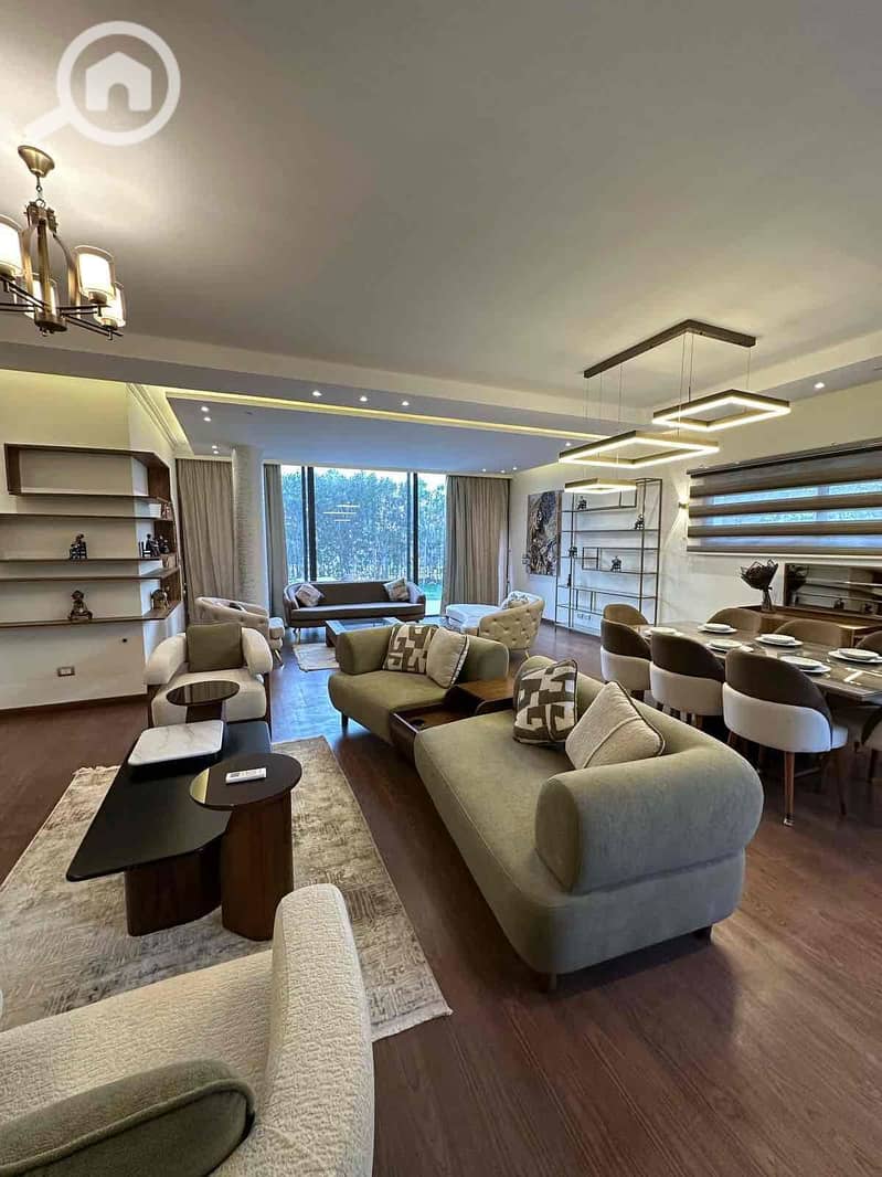 5 72f20ef2-d092-4075-a628-6922fc9c1662. jpg