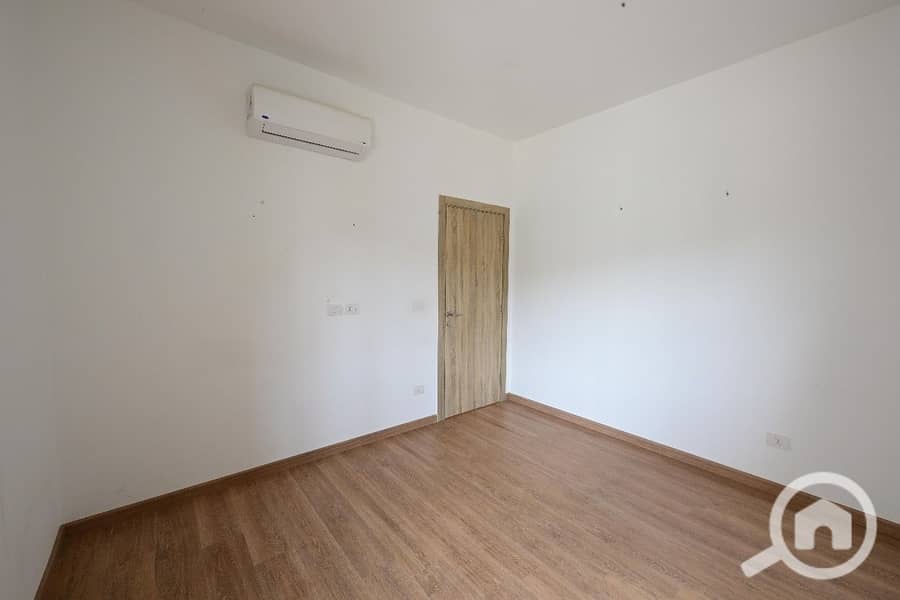 3 a47eaa1d-7f35-4f33-8762-8674c656fb1b. jpeg