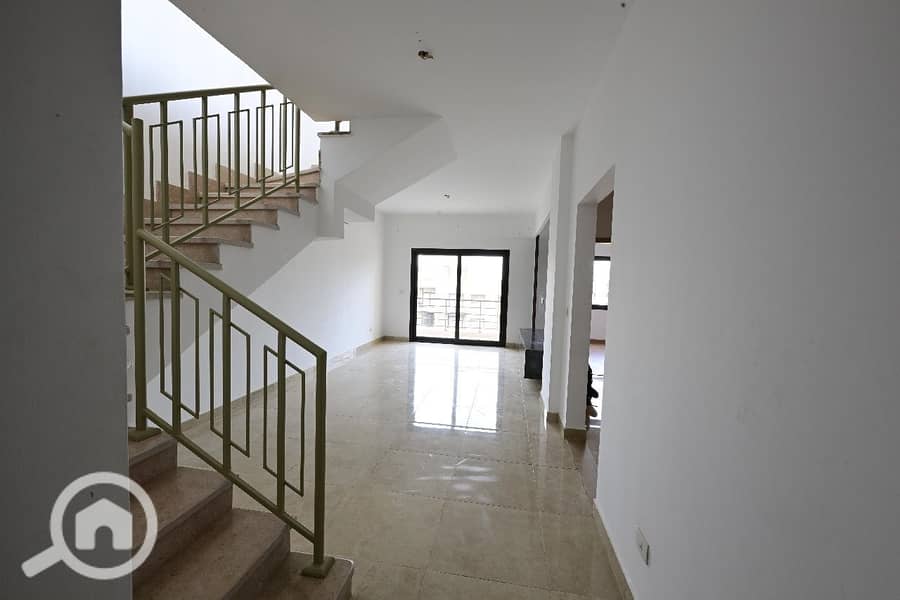 7 6661bff4-61f9-4d57-99fd-7c34d7427575. jpeg