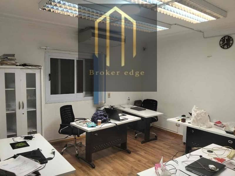 8 310d0de2-176a-47e9-a673-244b78bc23e5. jpg