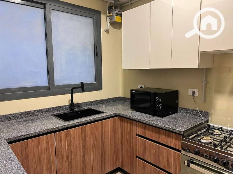 7 71fdb7c7-55df-4b1d-8177-2f035beda62f. jpg