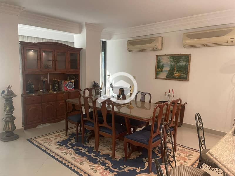 12 756b80b0-b37a-4752-895f-7349d3250c2e. jpeg