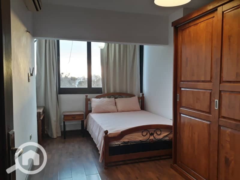 4 206f7e52-4dad-42e6-a103-3811bc942481. jpeg