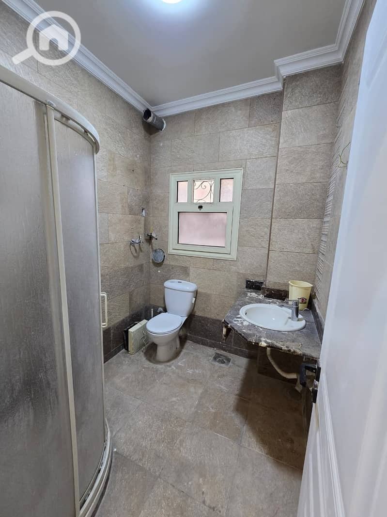 5 WhatsApp Image 2025-11-25 at 14.39. 00_17f27fba. jpg