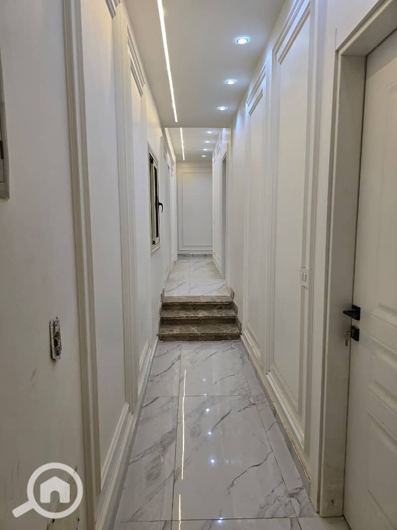 6 WhatsApp Image 2025-11-25 at 14.39. 00_e2b7dbcf. jpg